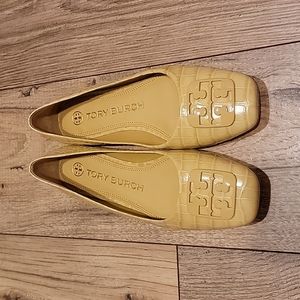 Tory Burch Georgia flats NWOT